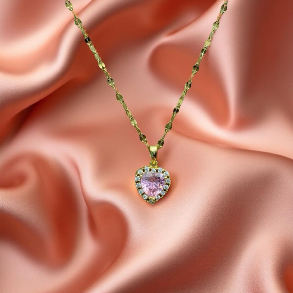 Herzglanz Kette – Goldfarbene Edelstahlkette mit goldenem Zirkonia